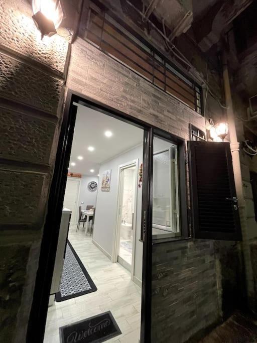 White House Spacca Napoli Naples Exterior photo
